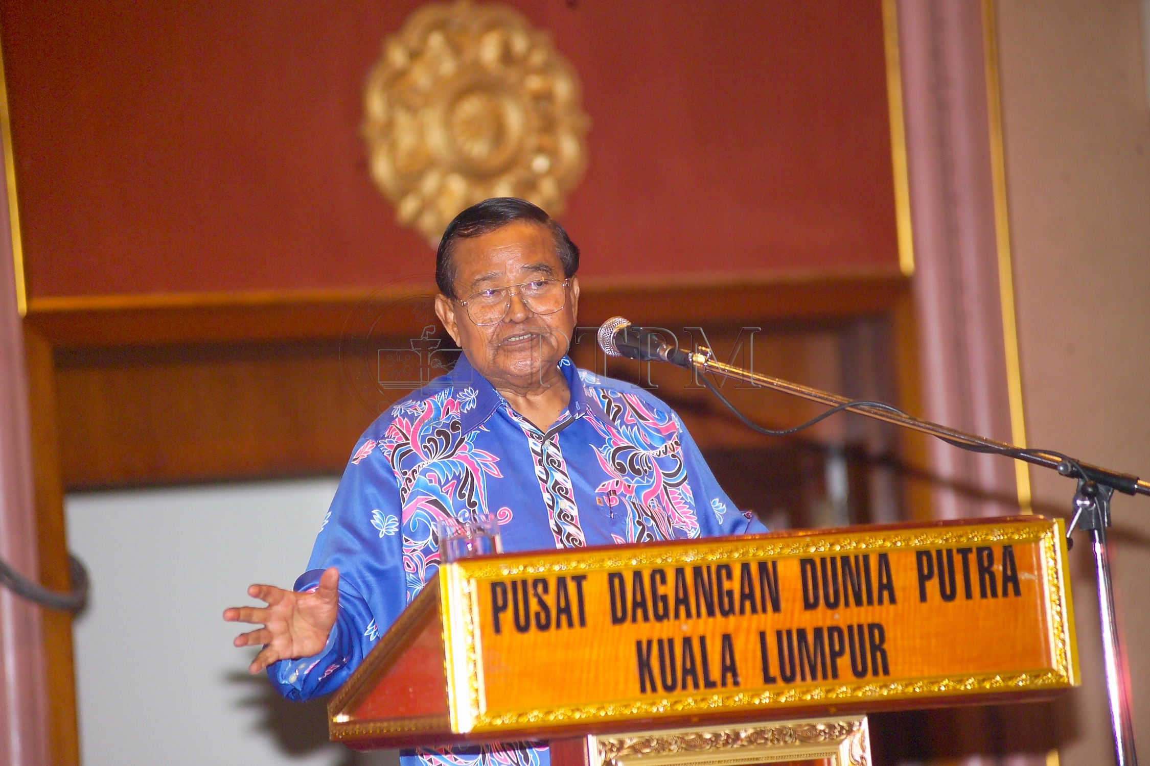 PTPM 06 23 eduresearch D9X40830